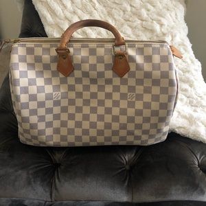 SOLD! Louis Vuitton Speedy 35